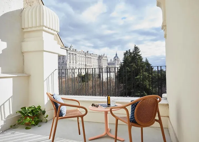 The Social Hub Madrid 4 Star